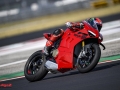 MY22_Ducati_PanigaleV4S _136__UC354250_Mid