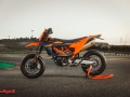 2026 KTM 690 SMC R & 690 ENDURO R-16