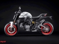 MY26_MONSTER_WHITE_STUDIO _4__UC870494_Mid