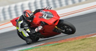 Ducati-Panigale-V4-launch-004