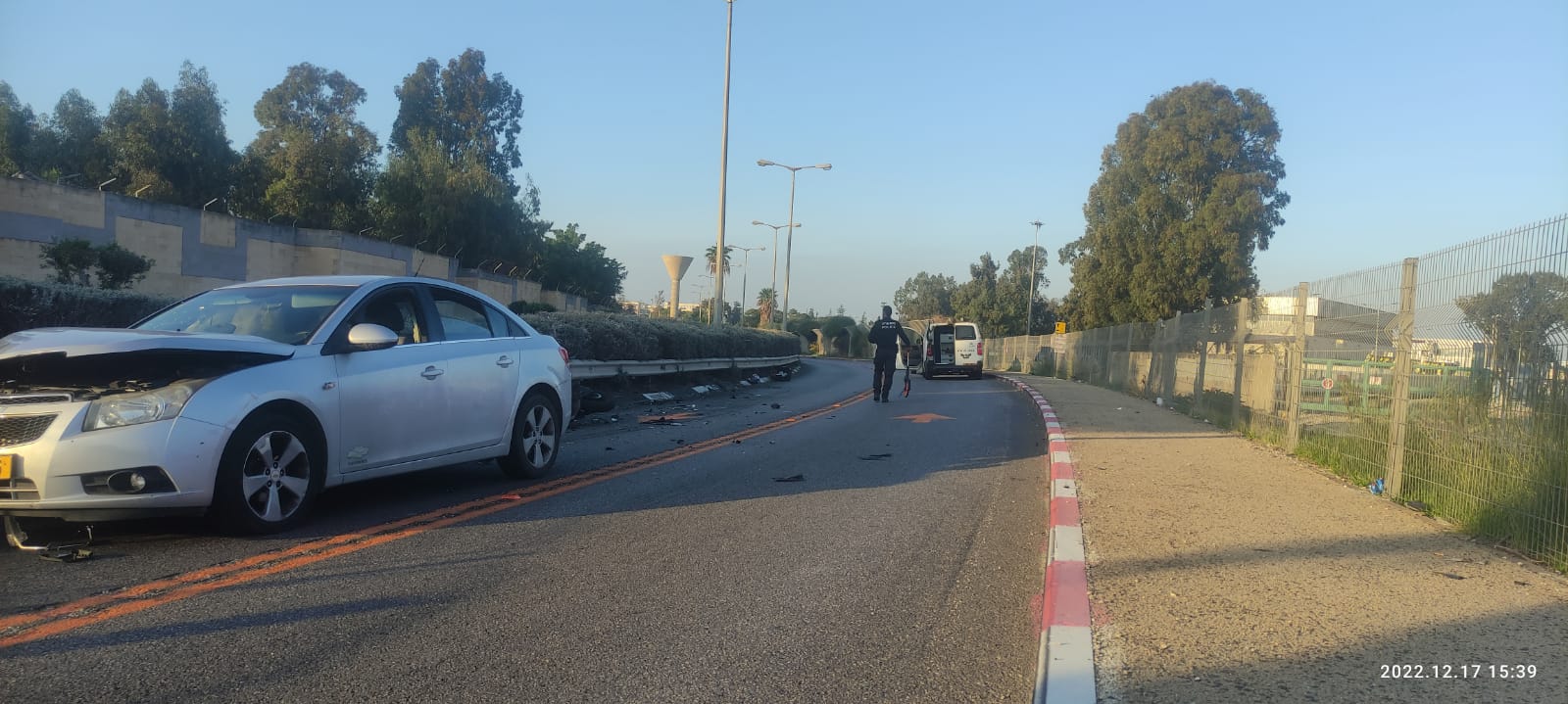 זירת התאונה בחיפה שבה נהרגה הרוכבת בת ה-44