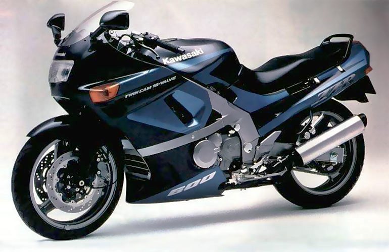 Kawasaki ZZR600 (3)