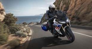 BMW-R1300RS-2025-03