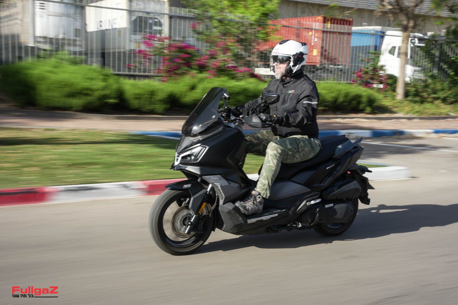 ג'וימקס / ג'וירייד 300 משודרג ומאובזר עם ערך מוסף