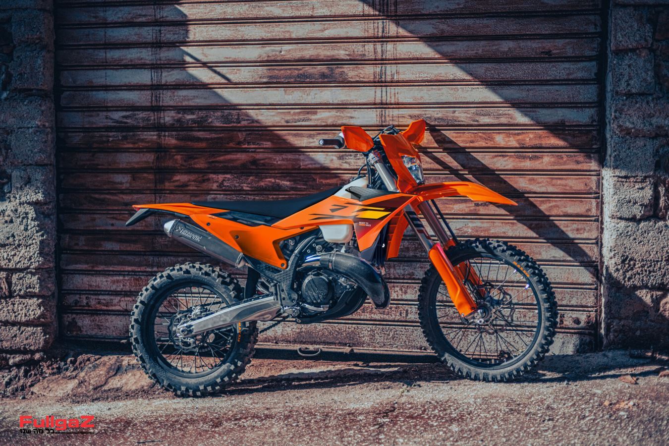 ק.ט.מ 300EXC דגם 2026