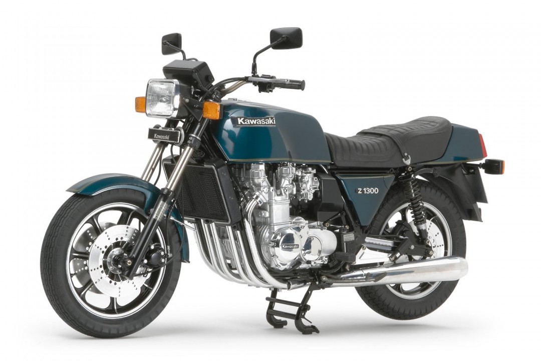KAWASAKI Z1300 (2)