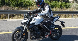 Honda-CB1000-Hornet-Test-PH