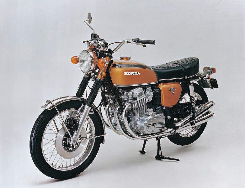 Honda CB750K2 72
