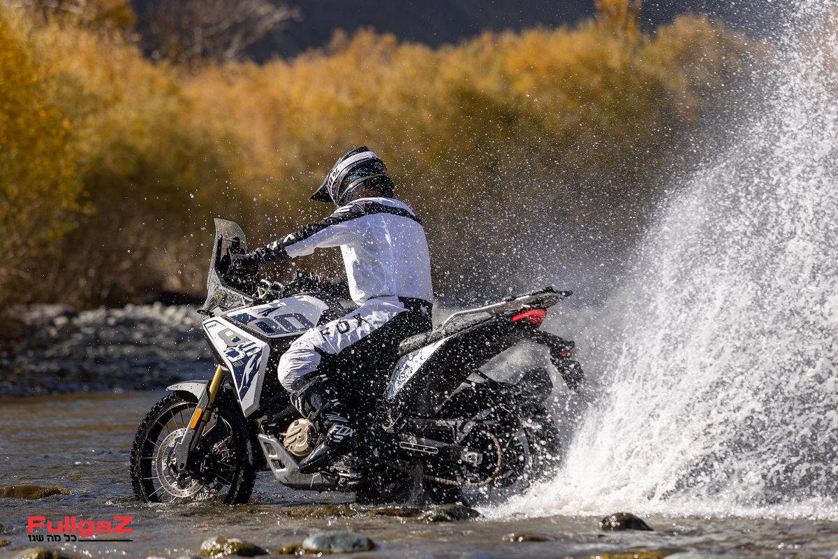 voge-rally800-(13)_optimized