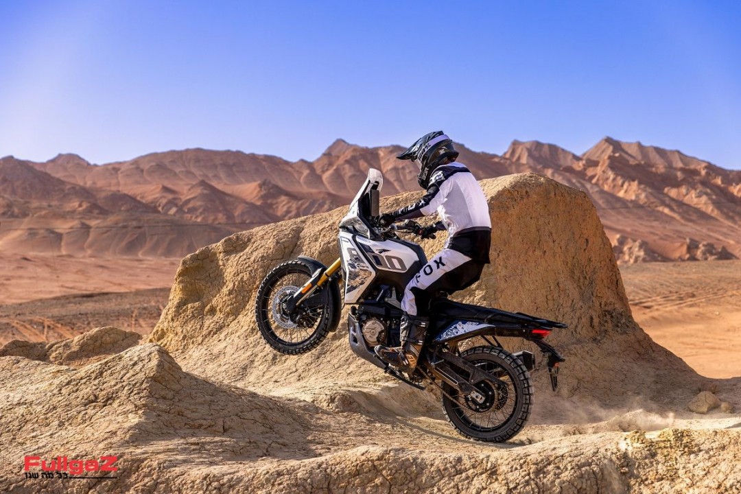 voge-rally800-(16)_optimized