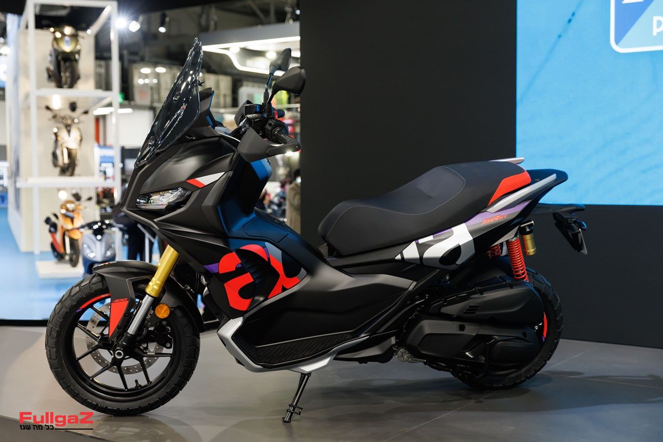 אפריליה SR GT 400