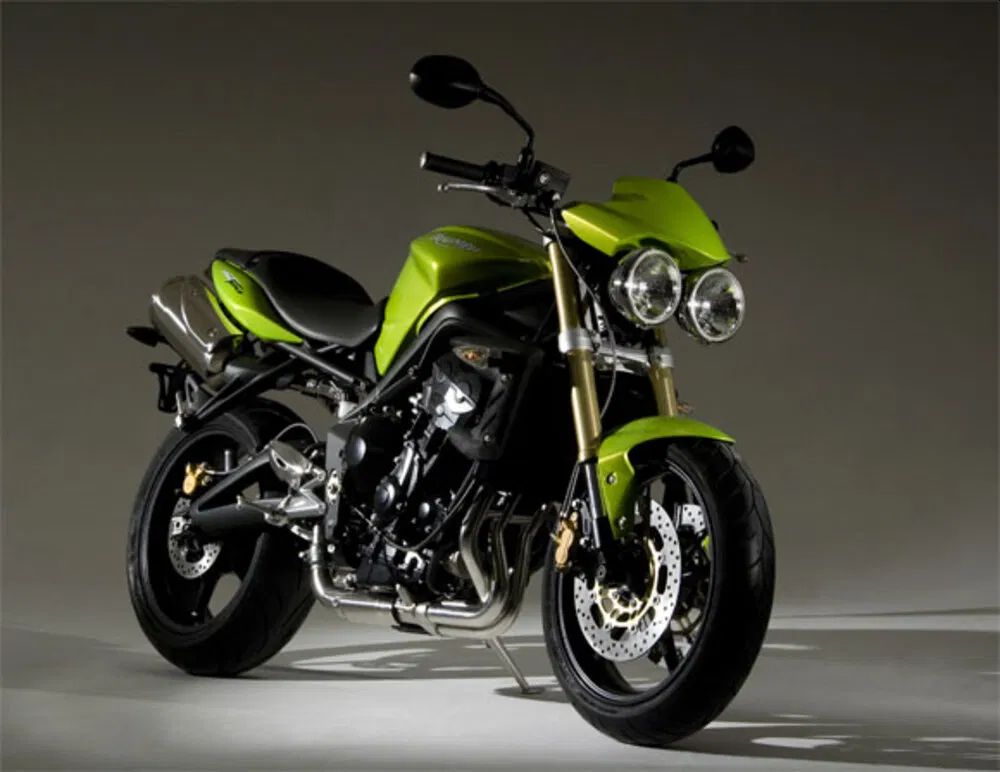 Street Triple 2007 3