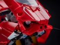 Ducati-Panigale-V4R-Lego-015