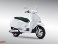 LOW_Final_22Lambretta-X300_s3_หน้า45ฝั่งท่อ-ขาว-RGB