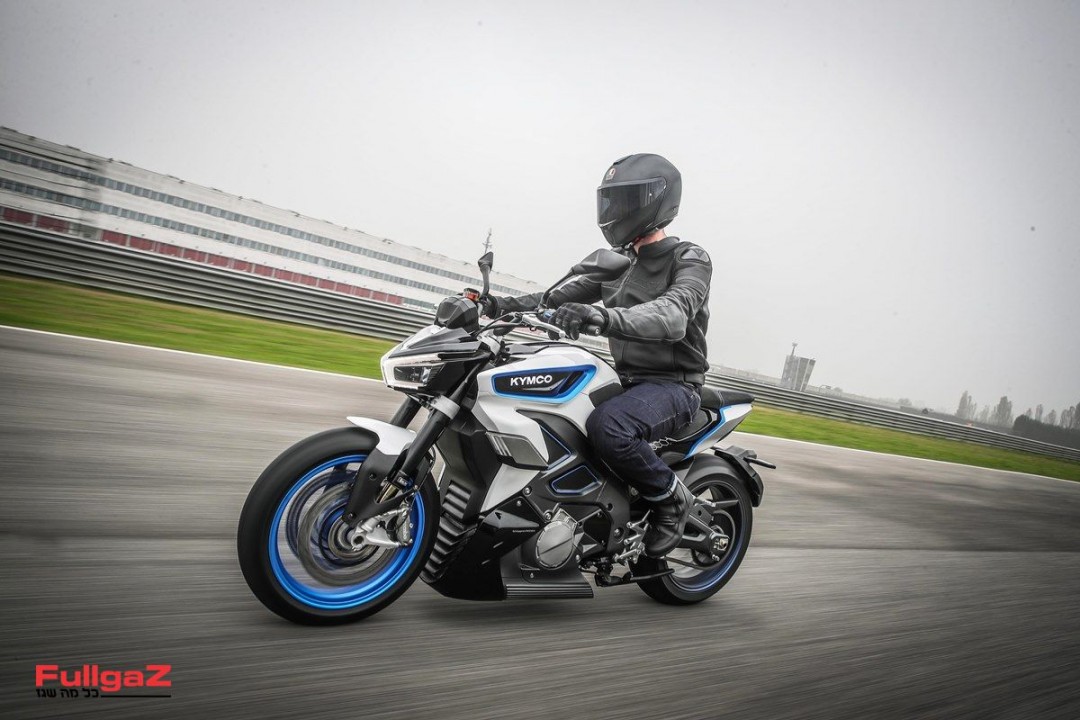 KYMCO-RevoNEX-008