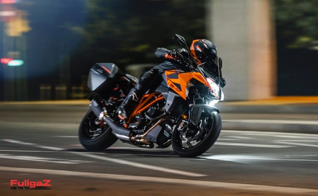 2022 KTM 1290 SUPER DUKE GT LAUNCH -1