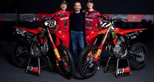 Ducati Corse R_D _ Factory MX Team _1__UC593328_Mid
