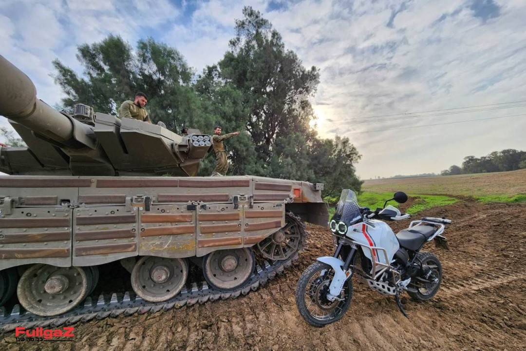 Ducati-Desert-X-Long-Term-2-02