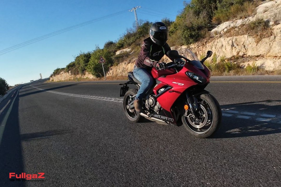 Triumph Taytona 660 Test (2)
