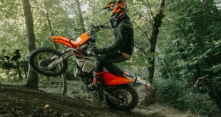 2026 KTM 300 EXC HARDENDURO