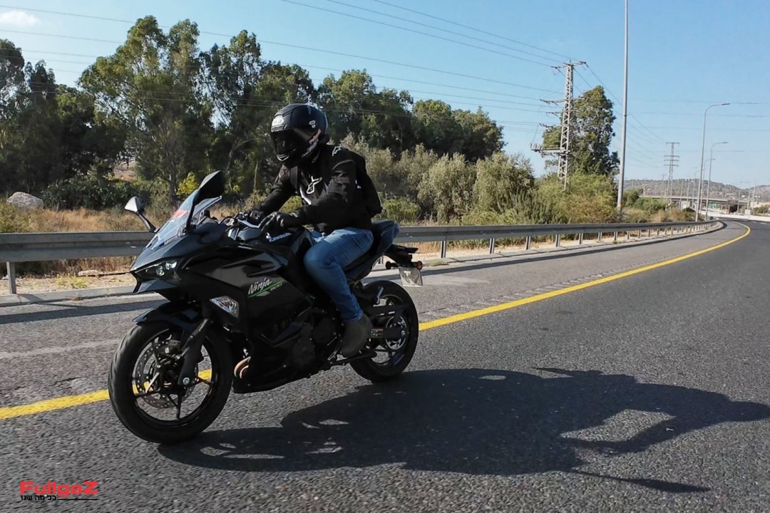 Kawasaki Ninja 500 Test Ride (1)