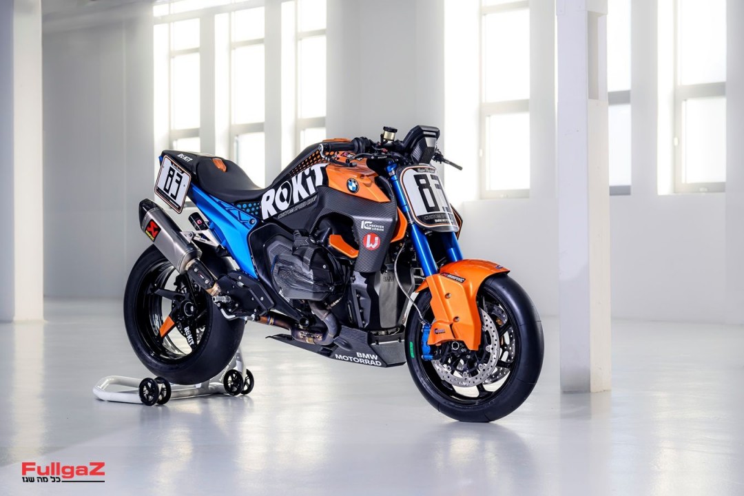 BMW-R1300R-Super-Hooligan01