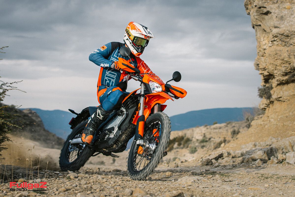 2027 KTM FREERIDE E-7