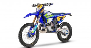 4-300-SE-holcombe-replica-3679x2456