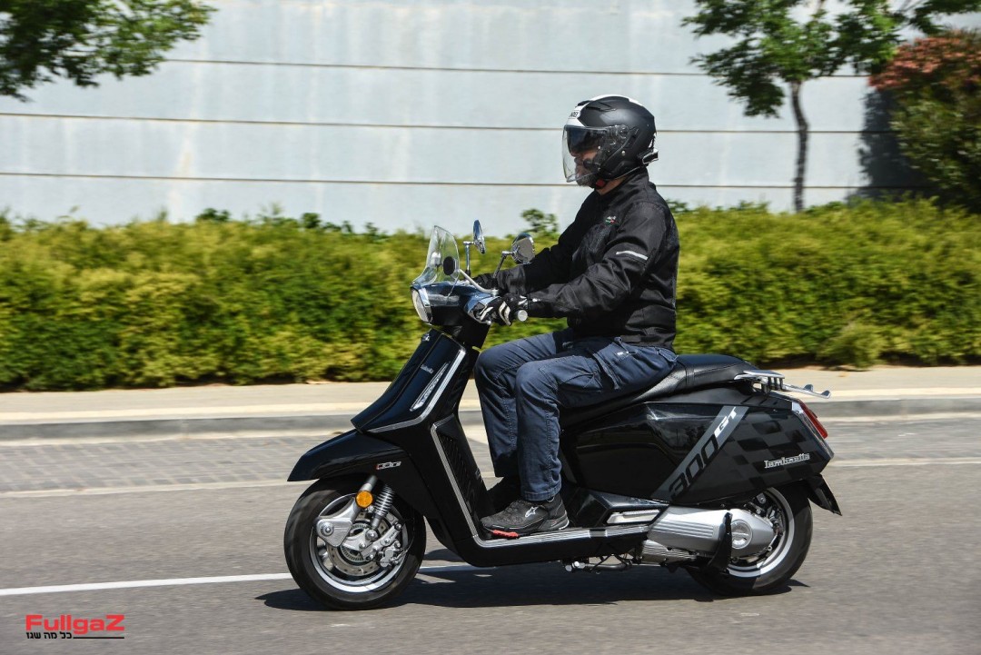 Lambretta-X300-Test-007