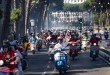 03-vespa-parade