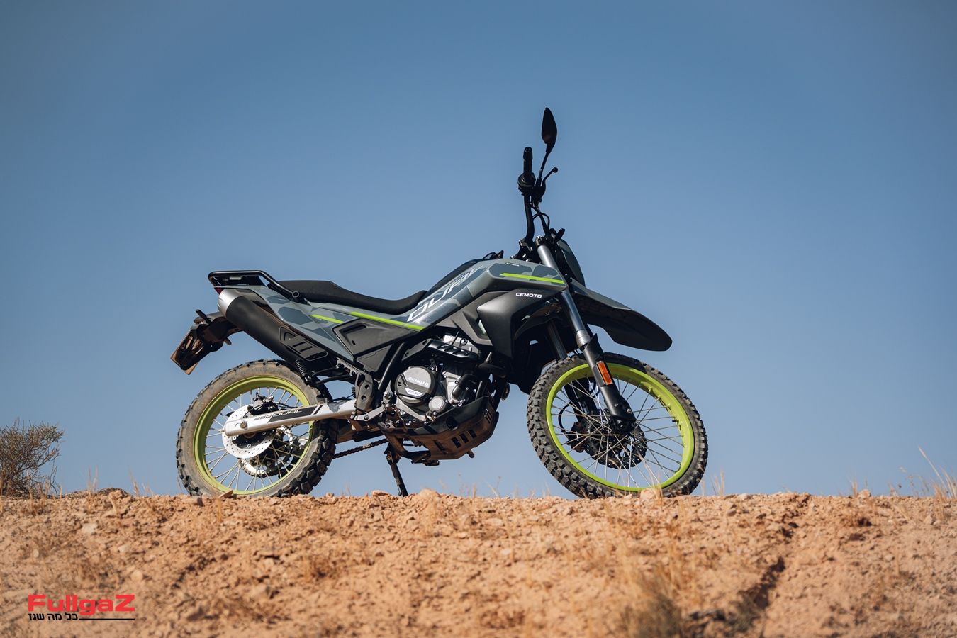 CFMOTO 250 DUAL