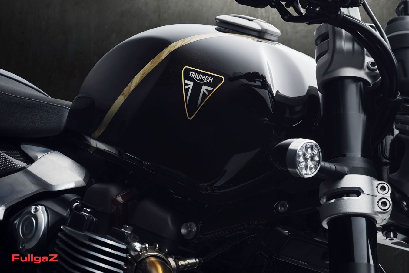 TFC_SpeedTwin1200_MY27_008_MP