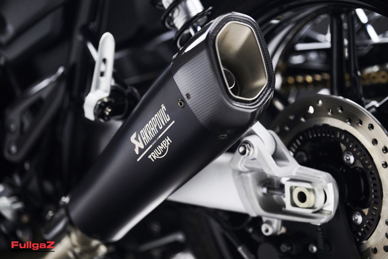 TFC_SpeedTwin1200_MY27_010_MP
