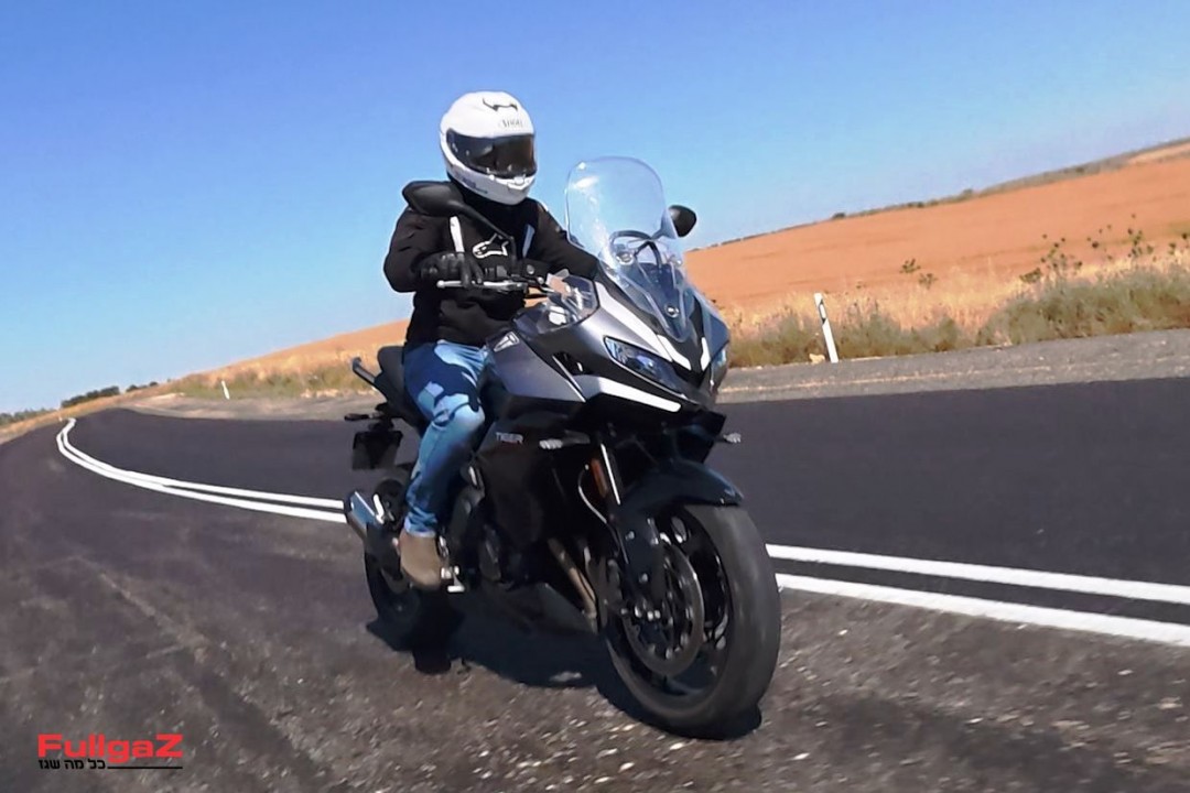 Triumph Tiger Sport 800 Test PH