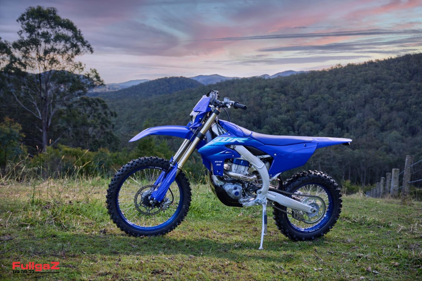 2027_YAM_WR450F_EU_DPBSE_STA_005_03_preview_maxWidth_1500_maxHeight_1500_ppi_300_quality_100