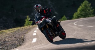MY27_MULTISTRADA_V4_PIKES_PEAK_DYNAMICS-4