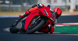 MY27_PANIGALE_V4S_DYNAMICS_28